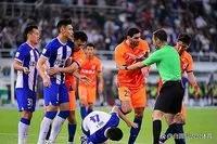 没法踢了?丑陋的判罚再次左右比赛。中超执法泰山已现破窗效应