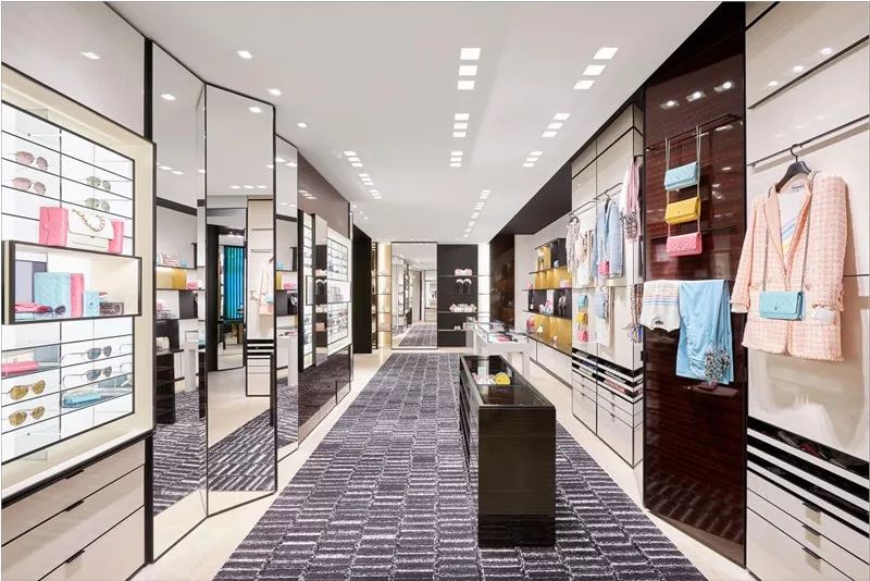 chanel香奈儿带你零距离接触,chanel香奈儿炫色玫瑰