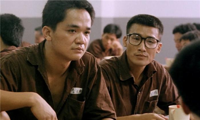 64岁的“傻标”黄光亮，在内地过起了退休生活，被传是王祖蓝老爸