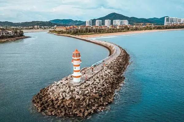 介绍一个中国的景点,介绍一下有什么景点