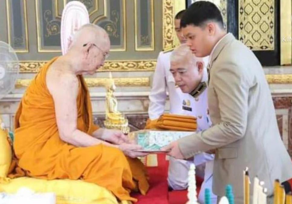 特朗普小儿子巴伦现状,特朗普巴伦现在多少岁了