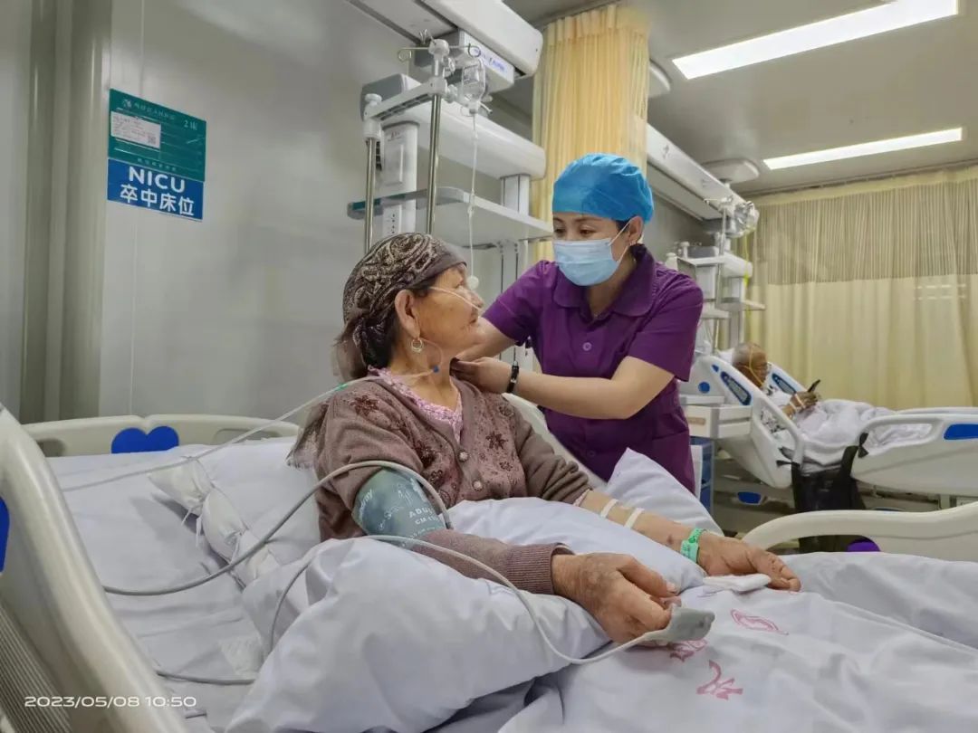 最美护士风采图片,最美护士评选活动ppt