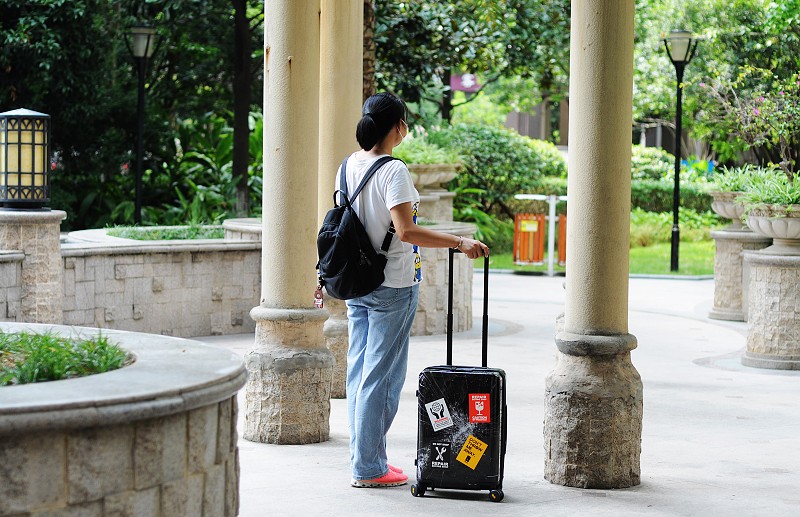 地平线8号直纹款旅行箱,地平线8号旅行箱和小米旅行箱