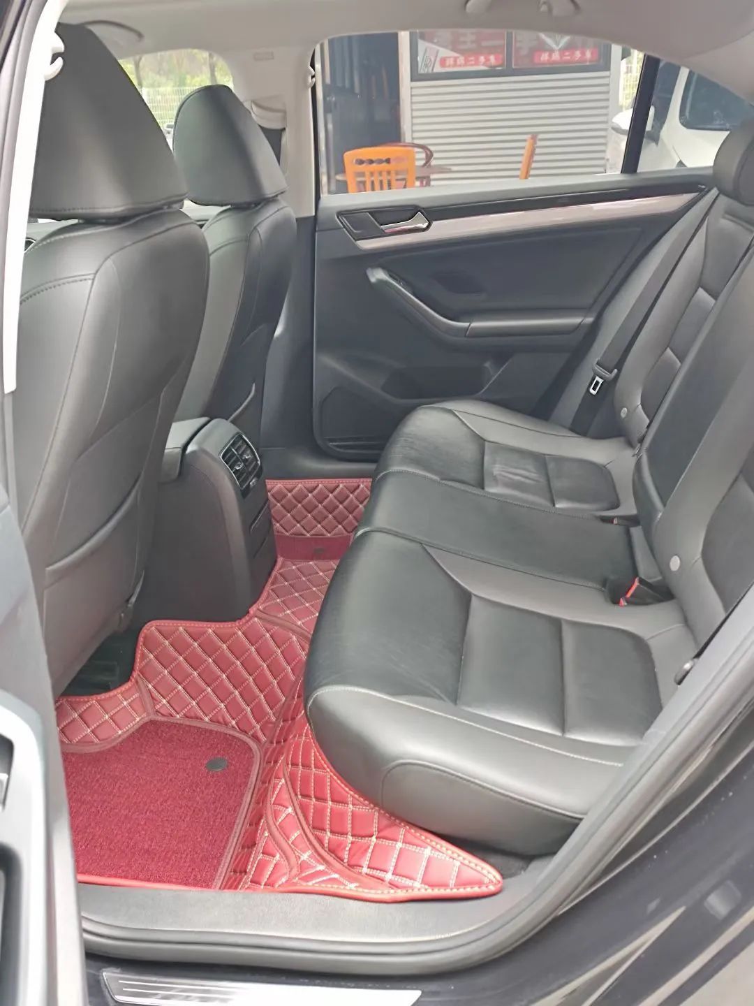 十堰龙信国际汽车城二手车地址,十堰市龙信二手车收车吗