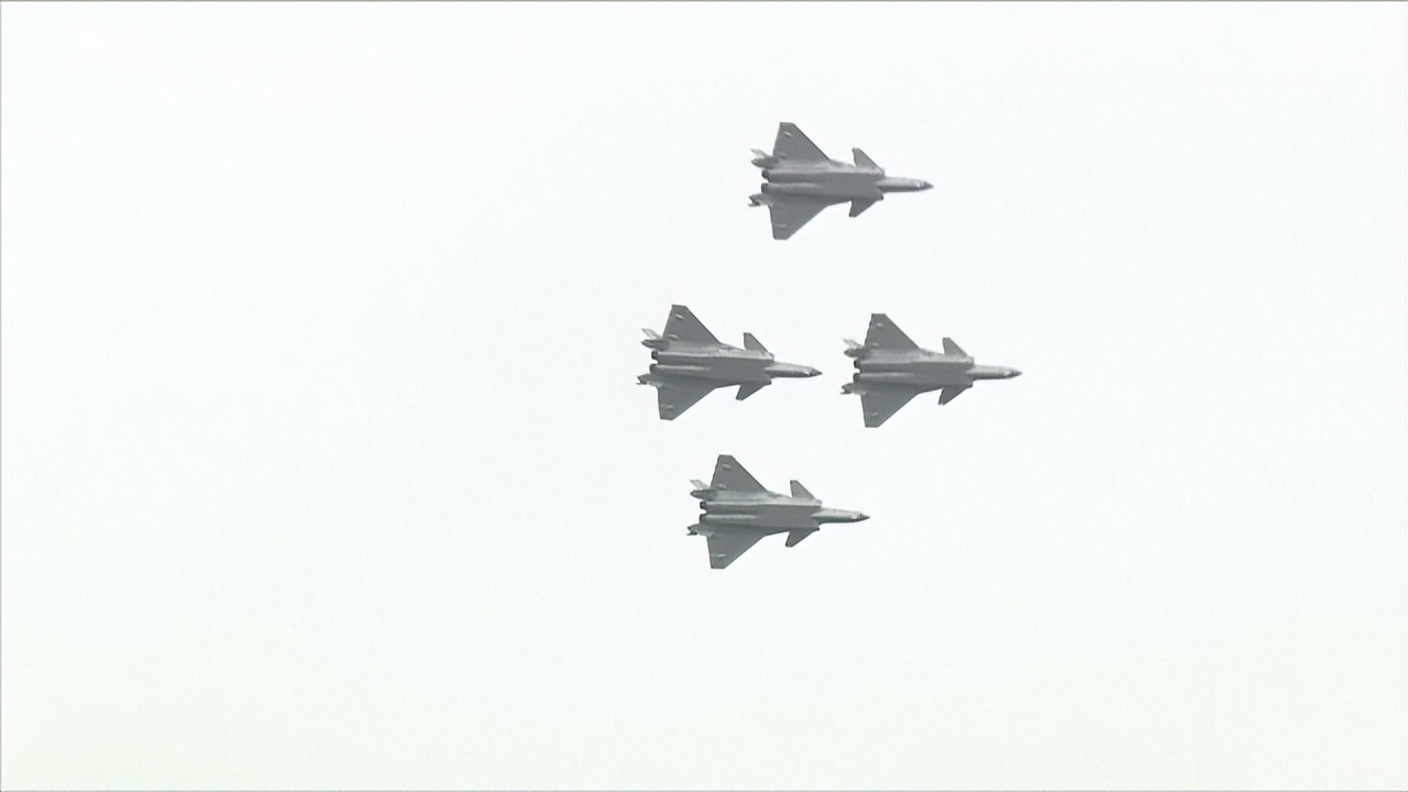 俄乌冲突、中美博弈下，一文看尽本届珠海航展防务亮点|凤凰聚焦