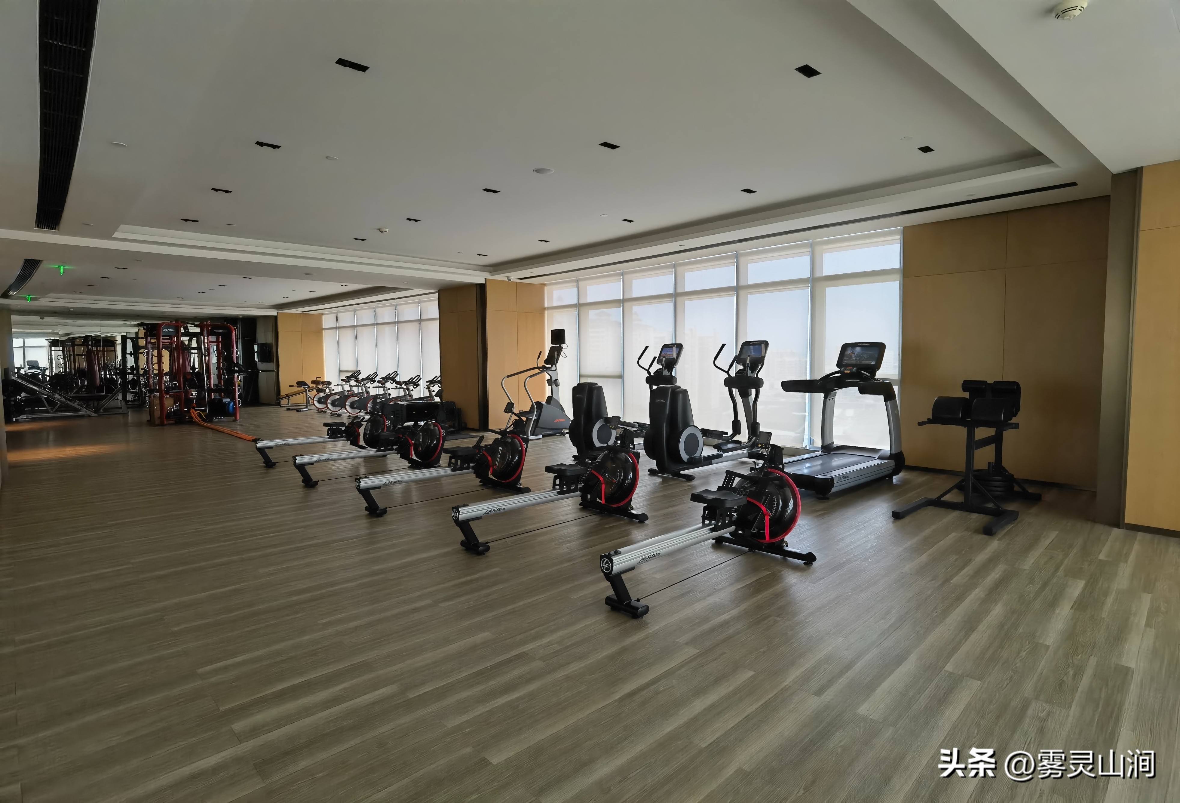 佛山罗浮宫索菲特酒店标准间价格,佛山罗浮宫索菲特酒店附近玩乐