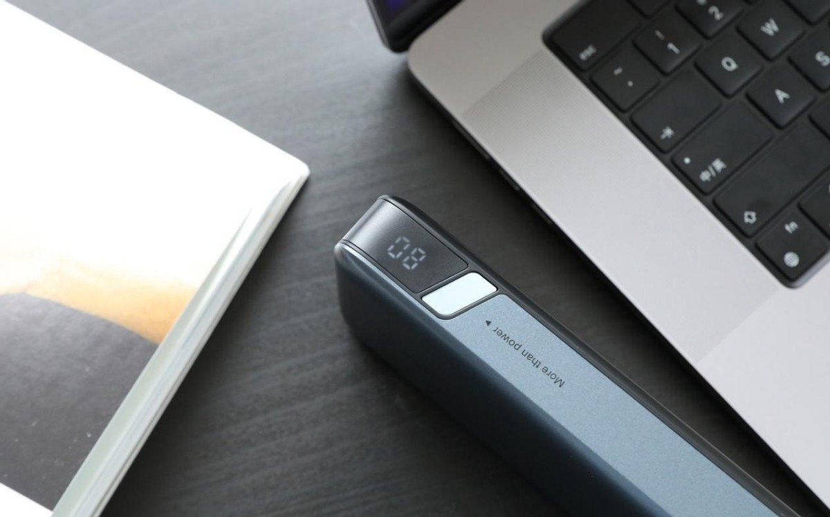 可给笔记本电脑供电的充电宝,笔记本供电充电宝户外