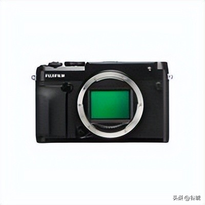 现在能买到最便宜的新相机,市面上的中画幅相机