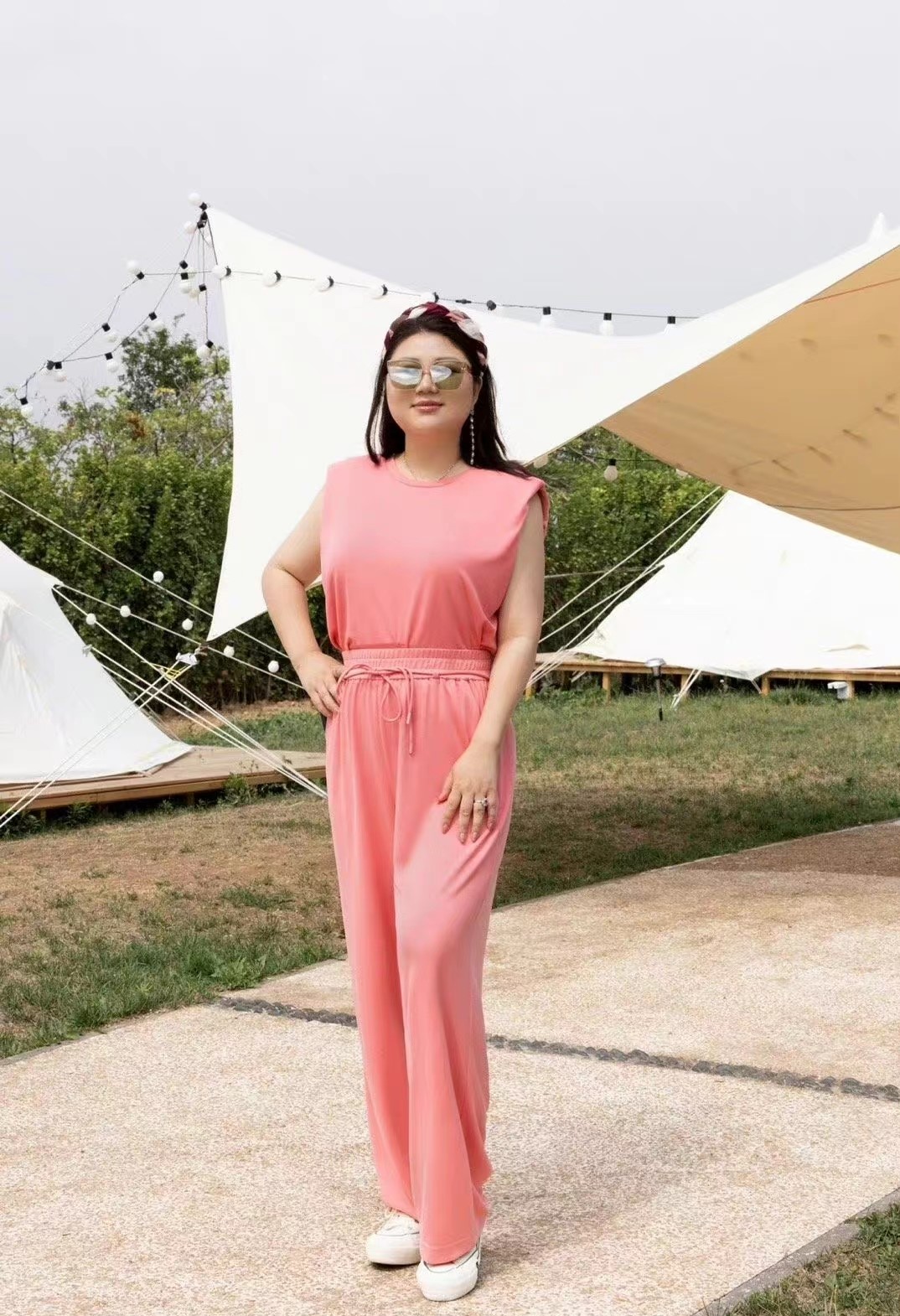 胖女孩怎么打扮显瘦,胖女孩怎么穿衣有气质