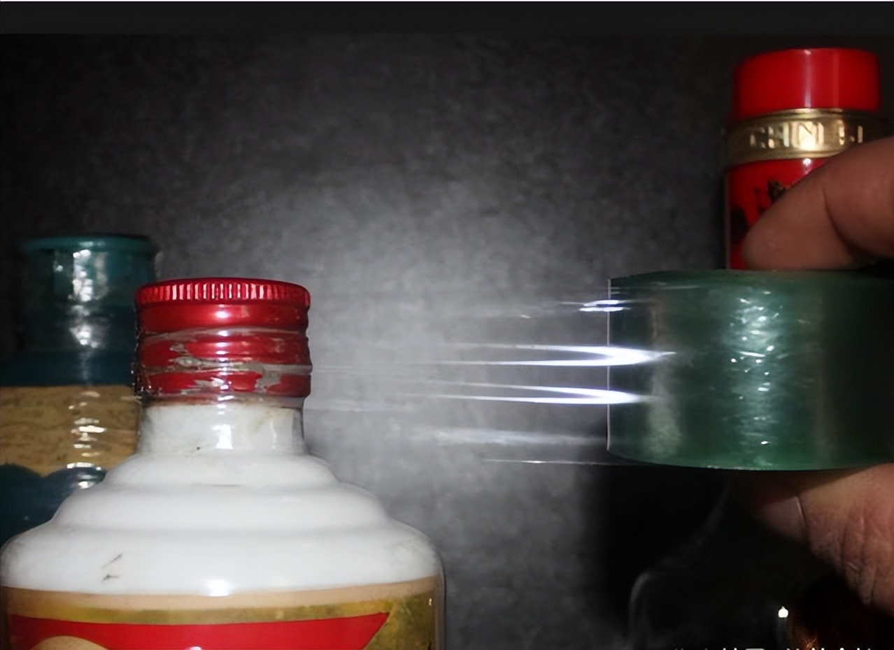 整箱存酒最好的储存方法,家中有酒怎么藏