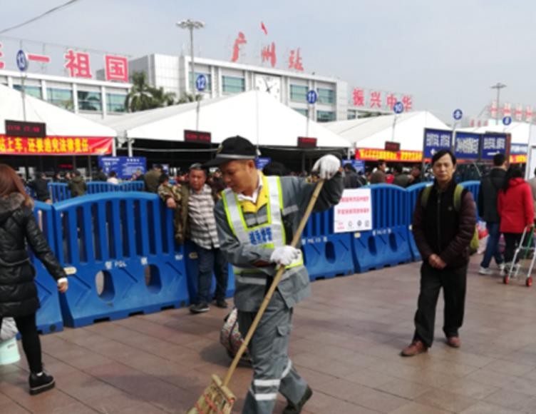 广东女环卫工人被举报,女环卫工被骚扰4年后续