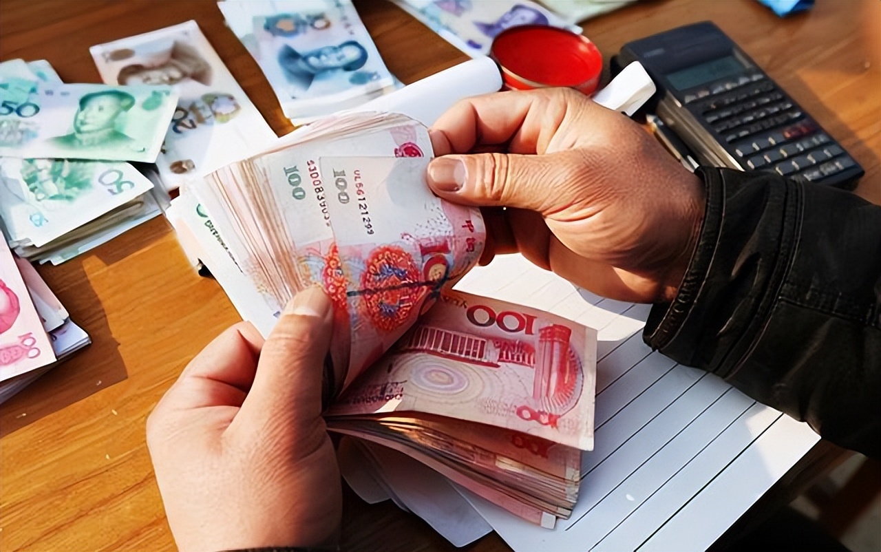 30万存邮政银行一个月利息有多少,邮政银行存10万一年能有多少利息