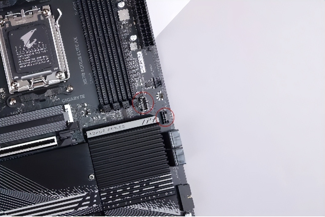 技嘉x670和b650主板区别,技嘉x670小雕支持固态pcie5.0