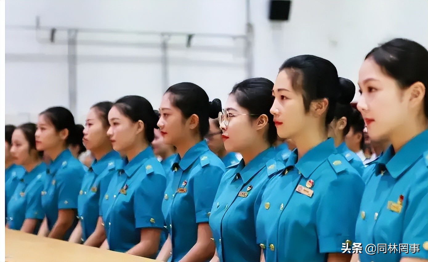 70后眼中的00后,70后眼中的上海