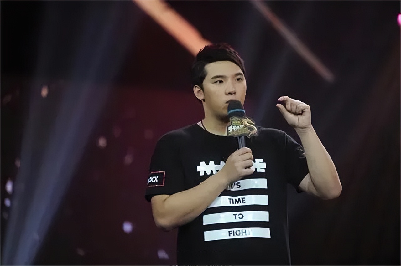 李永波下课后照片,22岁李永波近况