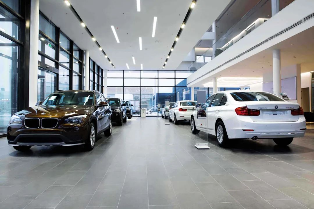 知豆新能源微型汽车续航300公里,丰田普锐斯06年刚出时报价