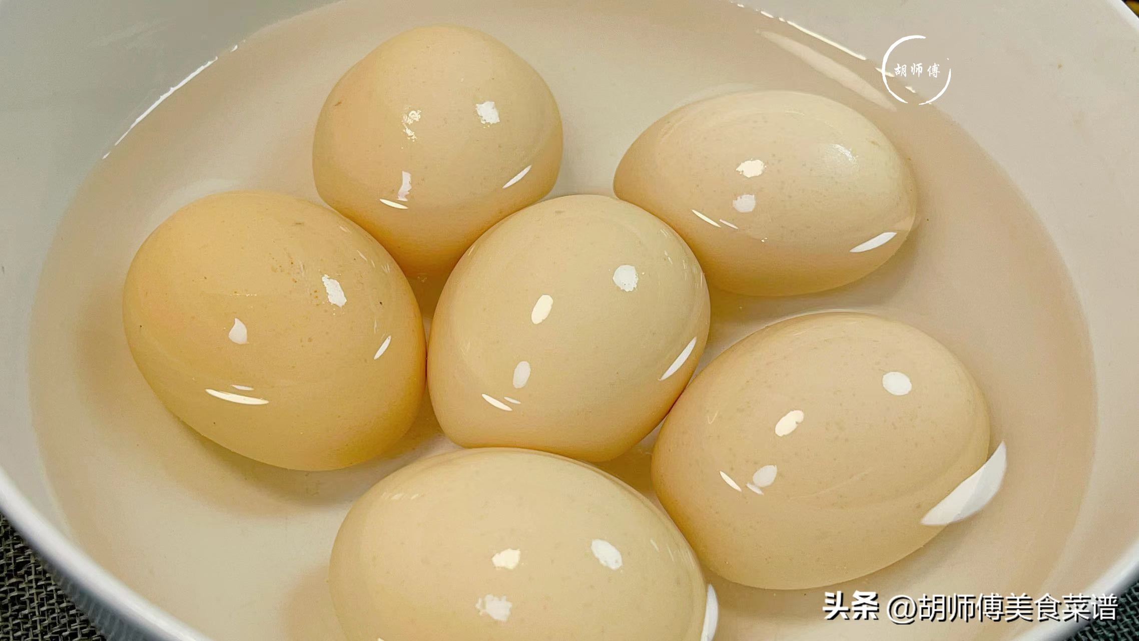 三月三熬鸡蛋有什么讲究,三月三煮蛋放什么药材