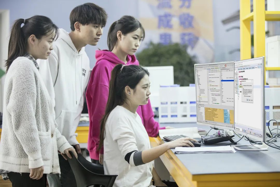 创新创业学院及教育实践基地,辽宁省大学生创新创业中心官网