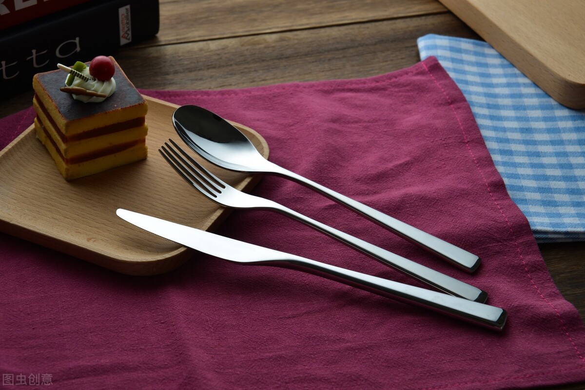 家里不锈钢厨具用什么清洁,使用不锈钢餐具须谨记6大禁忌