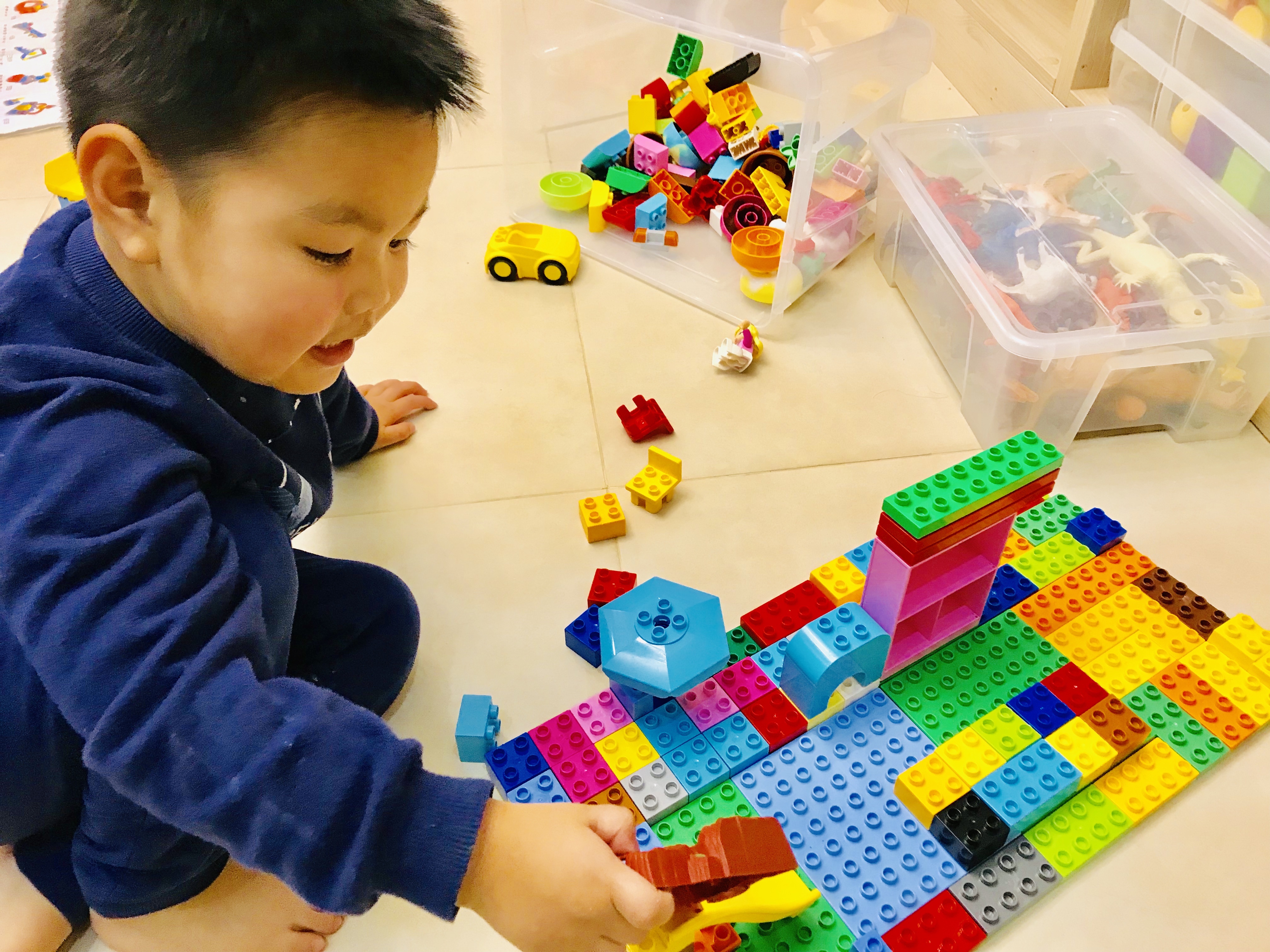 如何让宝宝学会收拾玩具,如何引导三岁孩子收拾玩具