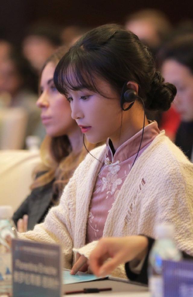 李子柒停更一年，外网视频*放播**还能产生广告收益，高达78万元每月