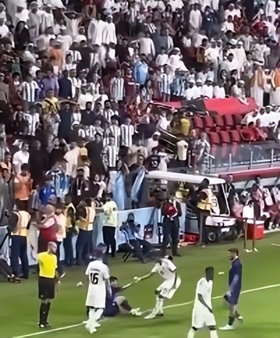 梅西捐款琼中女足,梅西慈善公益完整视频