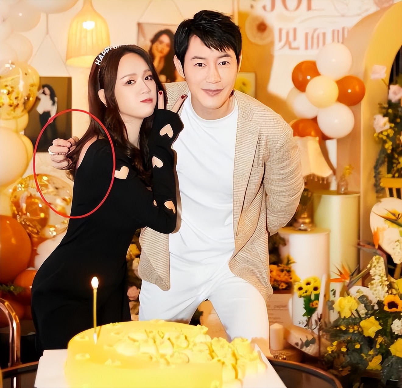 毁三观！陈乔恩满大街找*丸睾**吃、节目上还当众脱奶罩，太疯狂了！