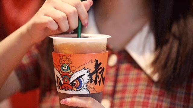 丹霞庄出现一个奇怪阿叔,一万块的店租竟卖起一元一只大鸡腿