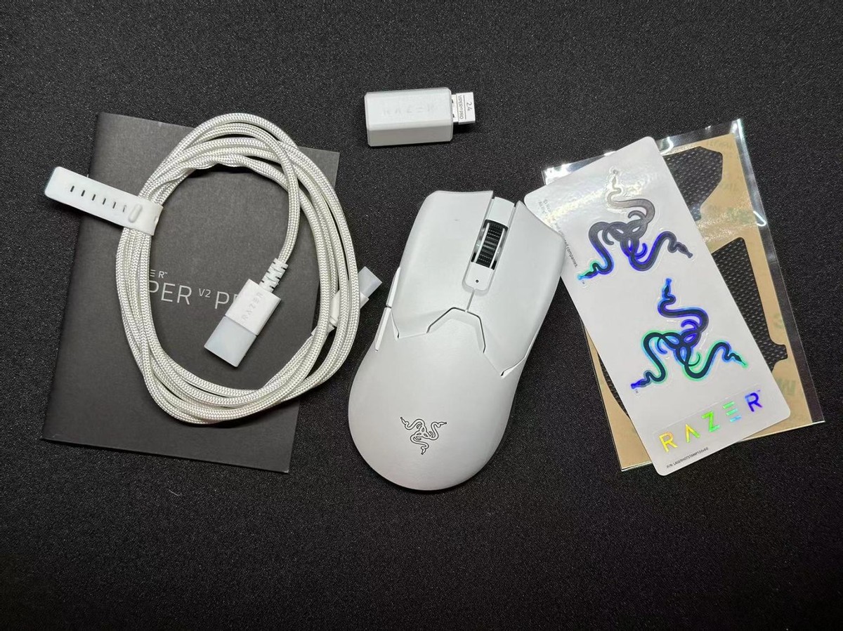 来自顶级大厂的压力,599!PAW3950——雷蛇毒蝰V2PRO