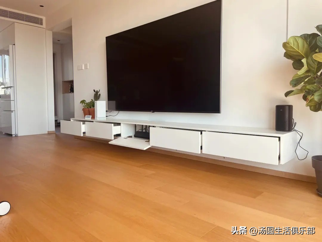 悬空电视柜太简单了怎么补救,悬空电视柜怎么装结实又好看