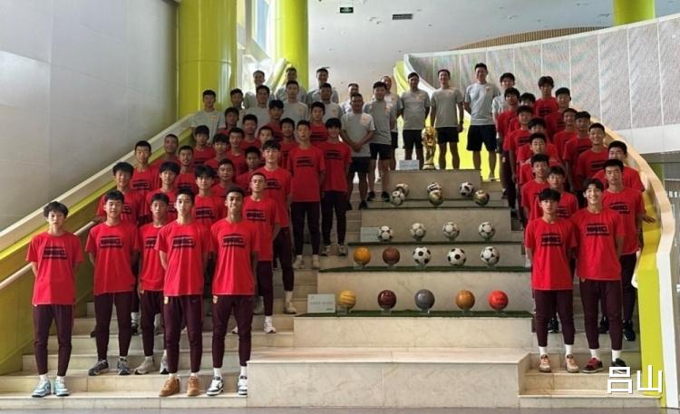 u15国少足球队员,u15国足领队谈击败日本