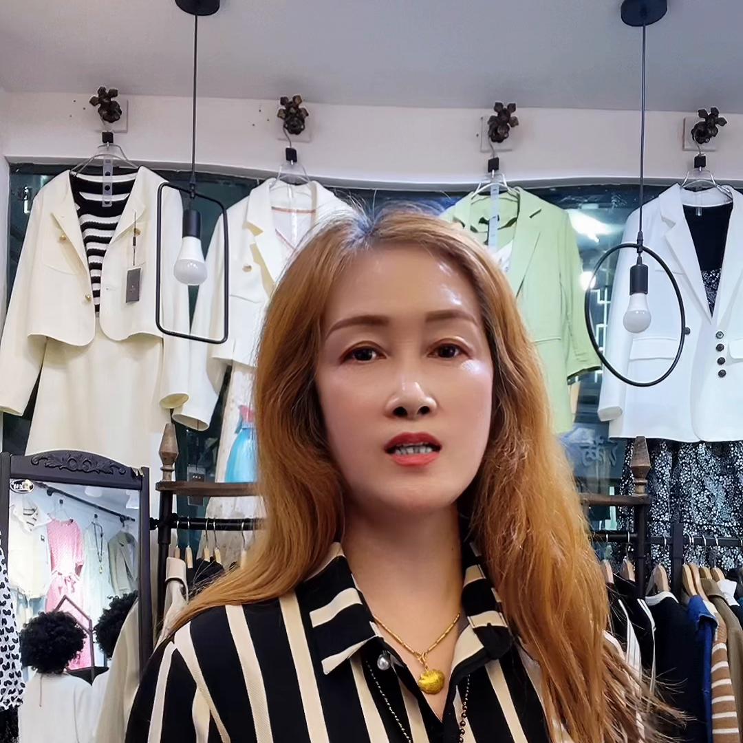 只有自己强大才能掌控自己的人生,自己不强大靠谁都没用经典语录