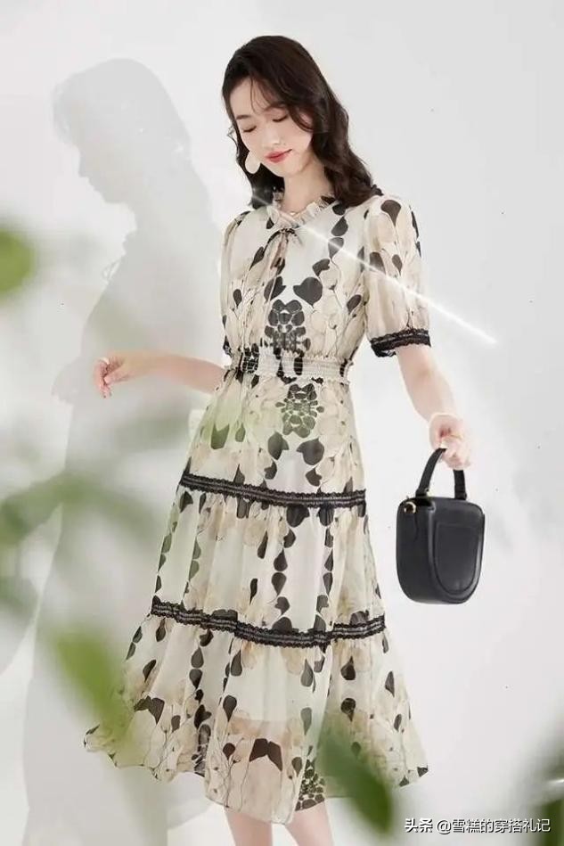 最流行40岁的打底中长款裙,40岁直筒裙时尚洋气