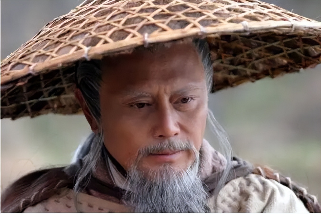 算命网红因非法盈利被抓后续,算命网红非法盈利200多万