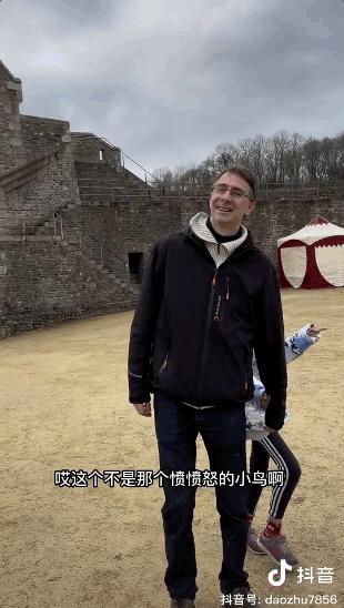 海南嫁英国生二女一男,海南妹嫁给英国剑桥高材生