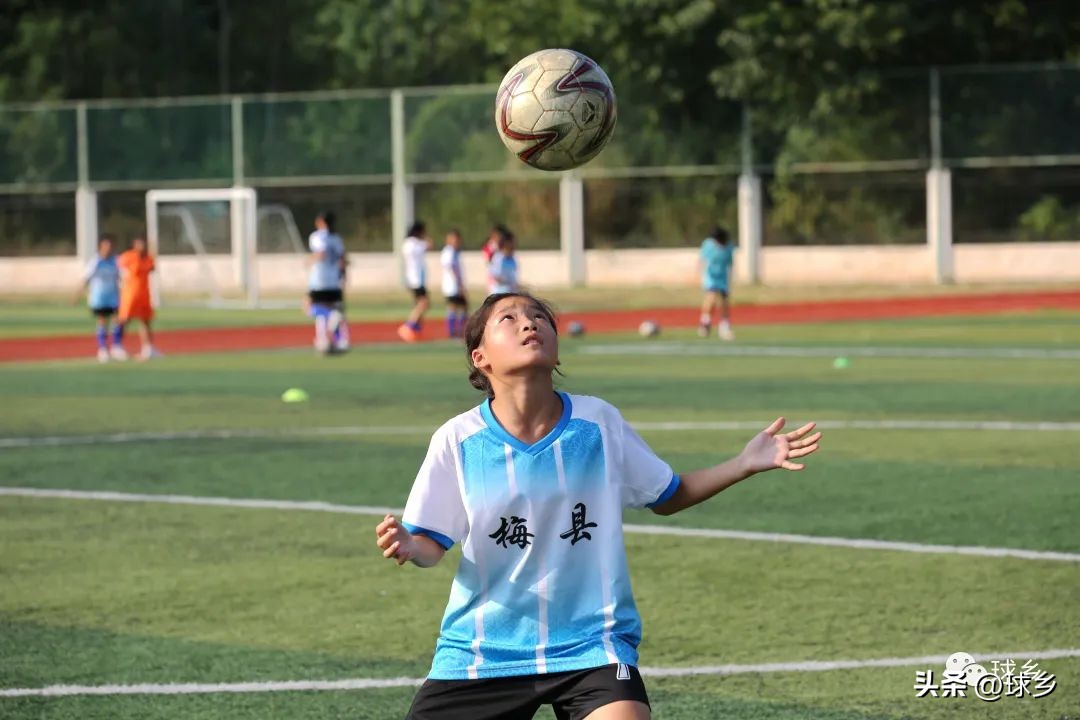 好中挑好！梅州市足球队选材工作组“有点忙”