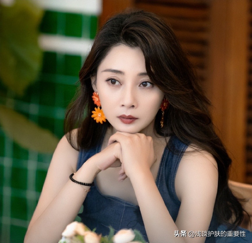 深层补水保湿美白护肤品,淡斑深层补水护肤品