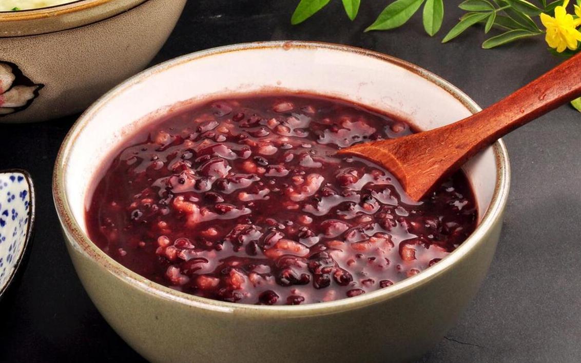 老年人多吃五种高蛋白食物,中老年人常吃高蛋白