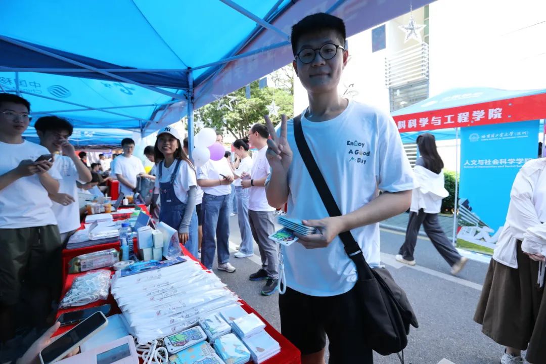 哈工大深圳校区研究生开学,哈工大2021届新生报到