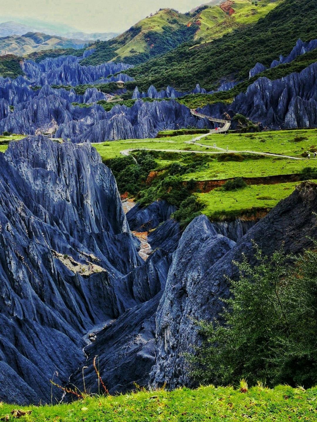 川西，不知启蒙了多少人对*藏西**的向往和渴望