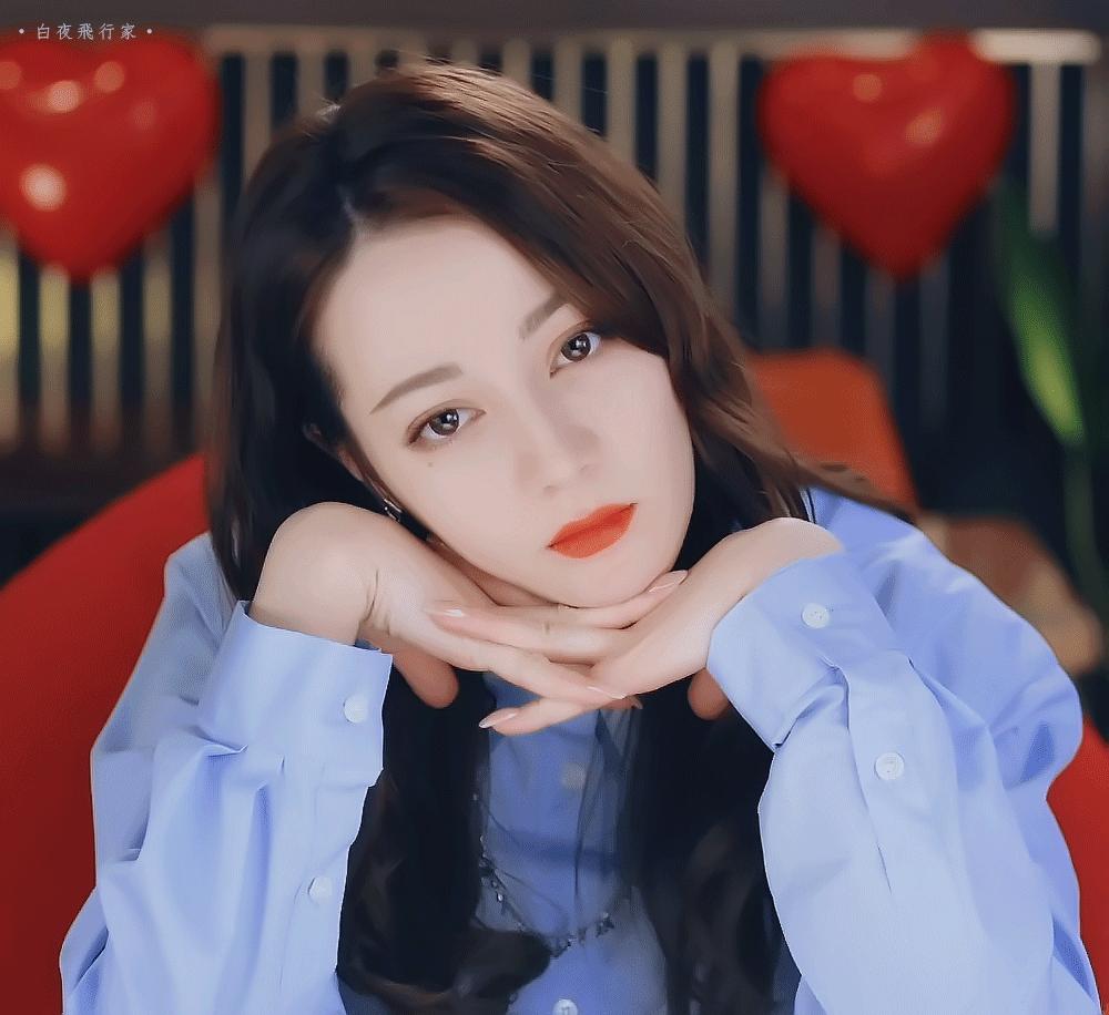 2018发色显肤色白又低调的发色,浅发色和深发色哪个更低调