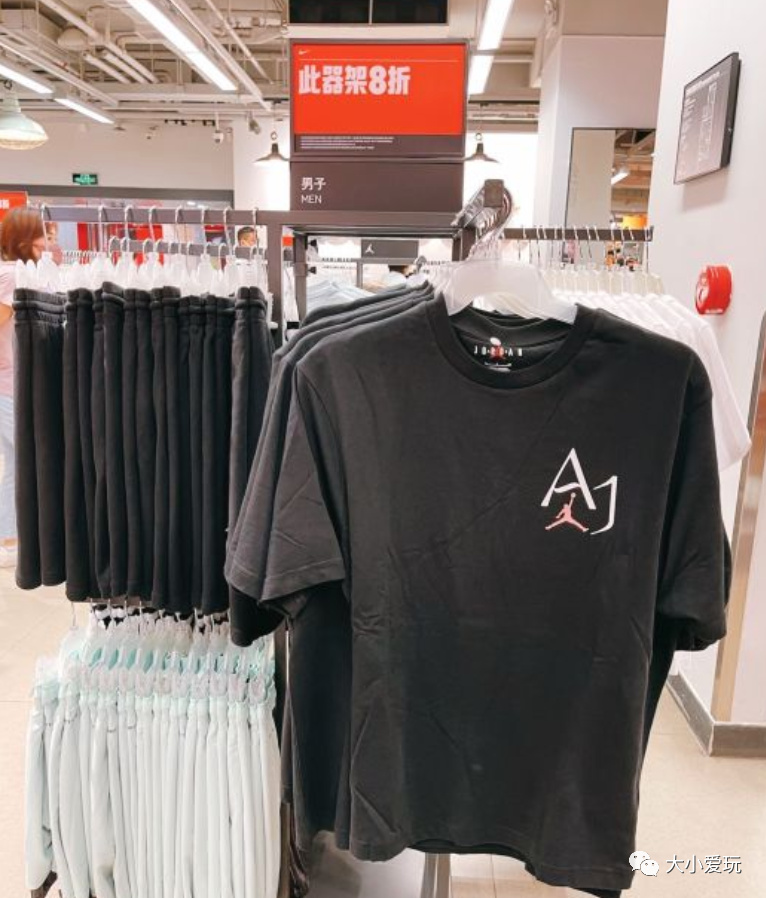 天暖换季，正好新开大折扣店，加上这些私藏工厂店，买起来不肉疼