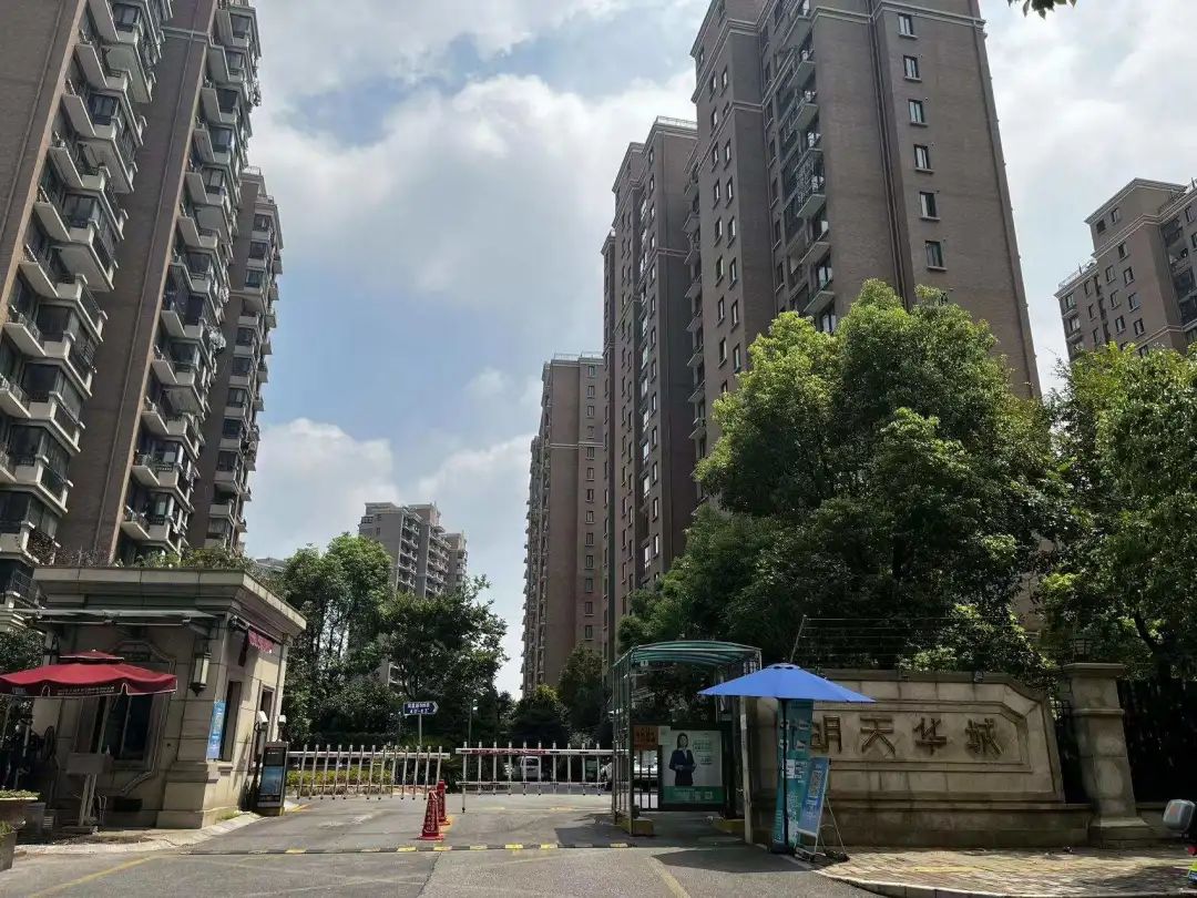 上海老城区现状如何,上海的地位一落千丈