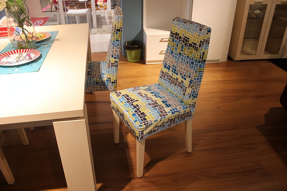 餐桌到底怎么选看完这篇你就懂了,如何选择一款合适的餐桌