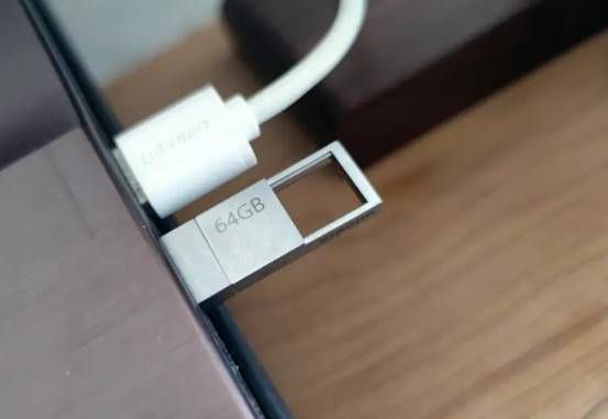 u盘突然成了乱码怎么解决,u盘出现乱码怎么办教你如何恢复