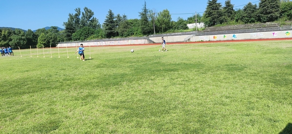 鄂州秋林高中照片,鄂州秋林高中最新视频