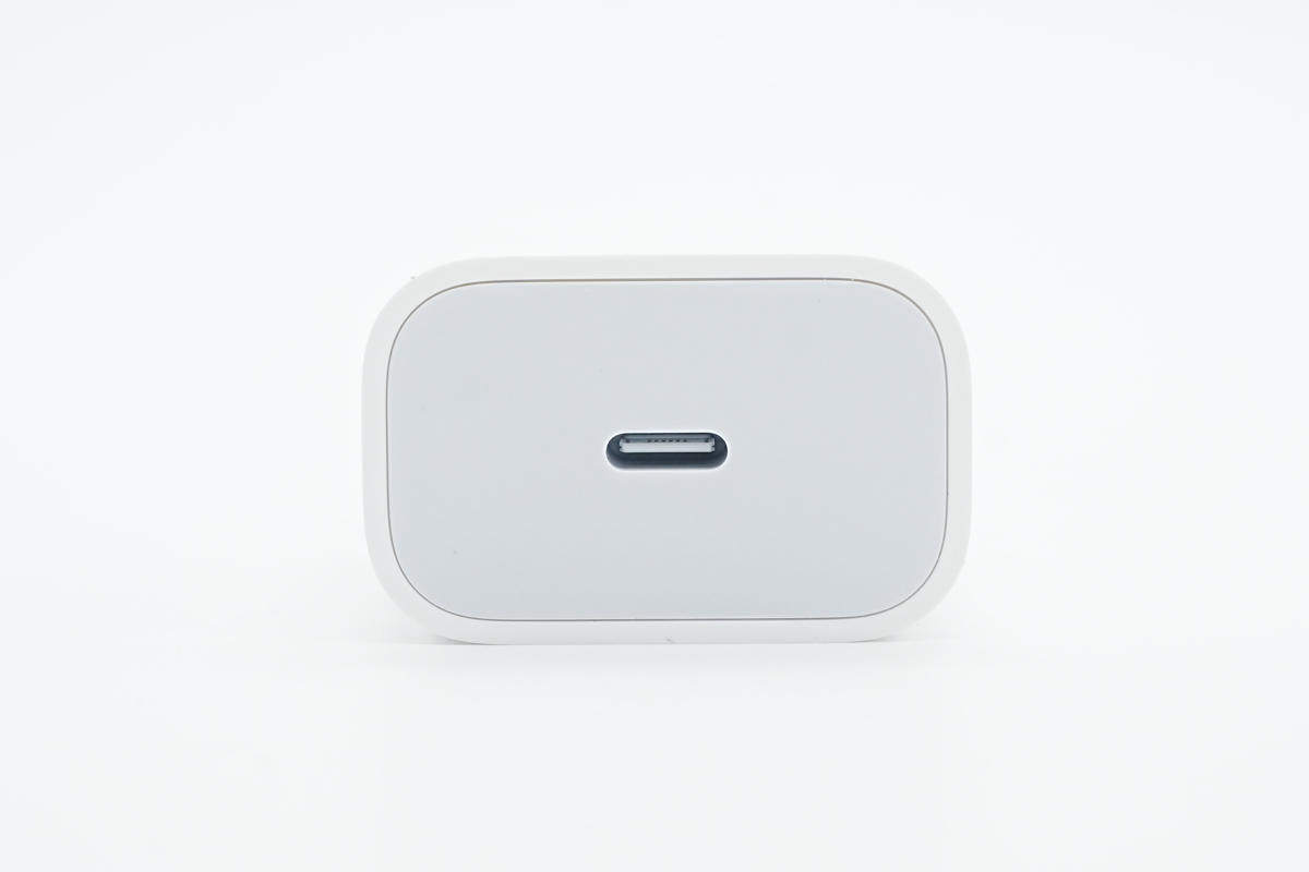 苹果原装20w快充一个小时充电50%,苹果原装快充20w充14pm要充多久