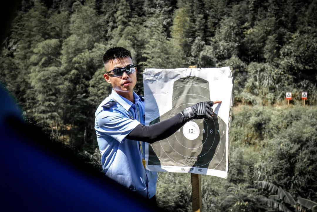 攻坚战|杨相华：军人本色，建功警营