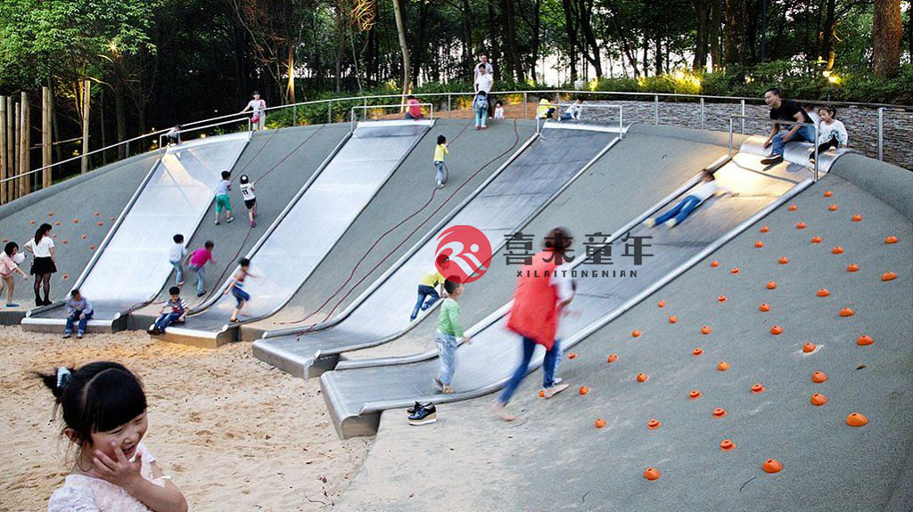 最新儿童游乐场加盟设备报价,1000平方室内游乐场设备价格