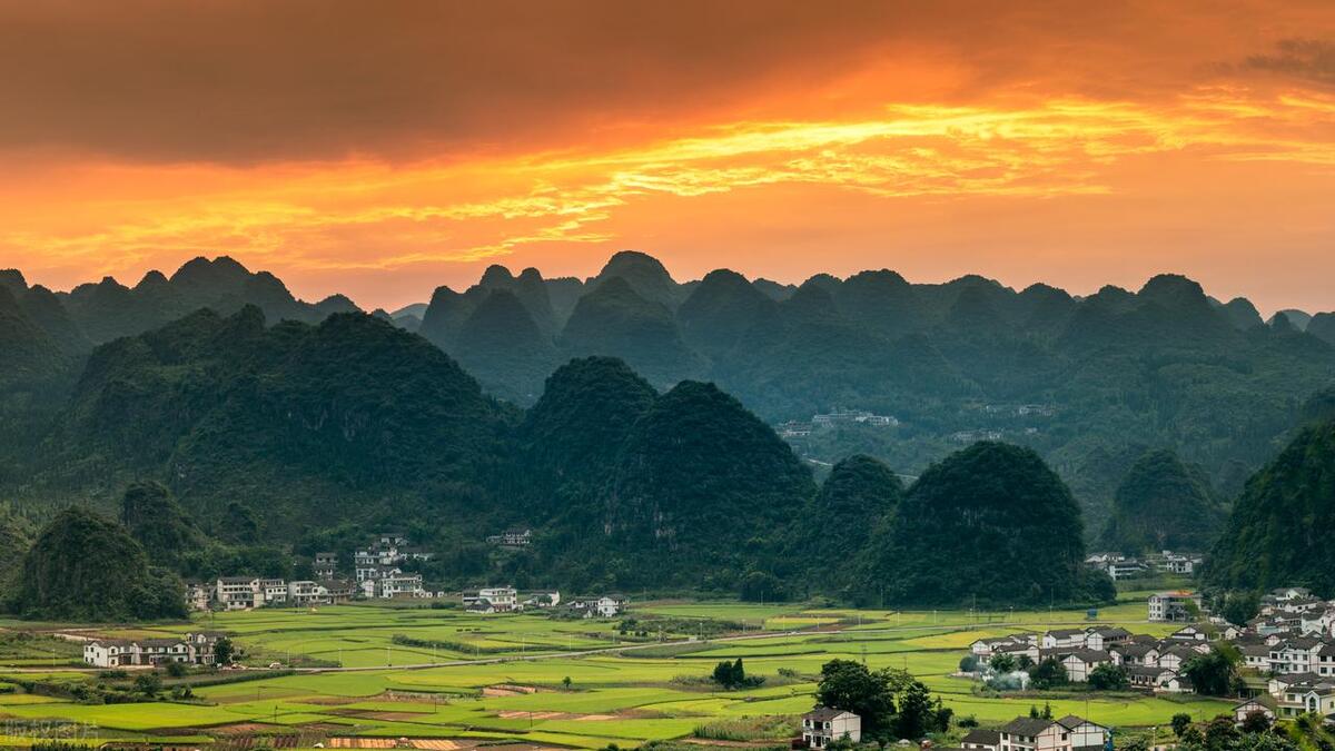 南京到贵州自驾游攻略最佳路线,从海南去贵州旅游路线攻略图大全